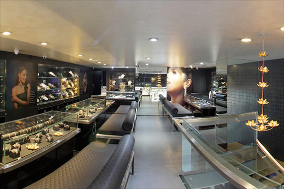 Jewellery Showroom in Laxmi Road, Pune